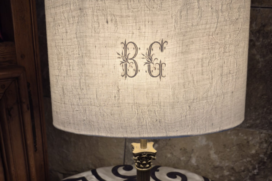 Abat-jour sur mesure pour hôtels et restaurants