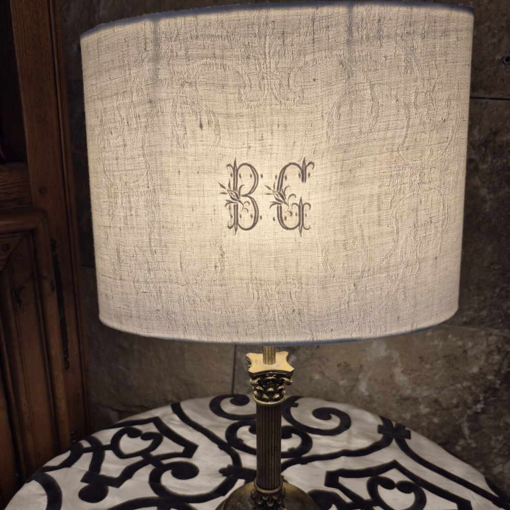 Abat-jour sur mesure pour hôtels et restaurants