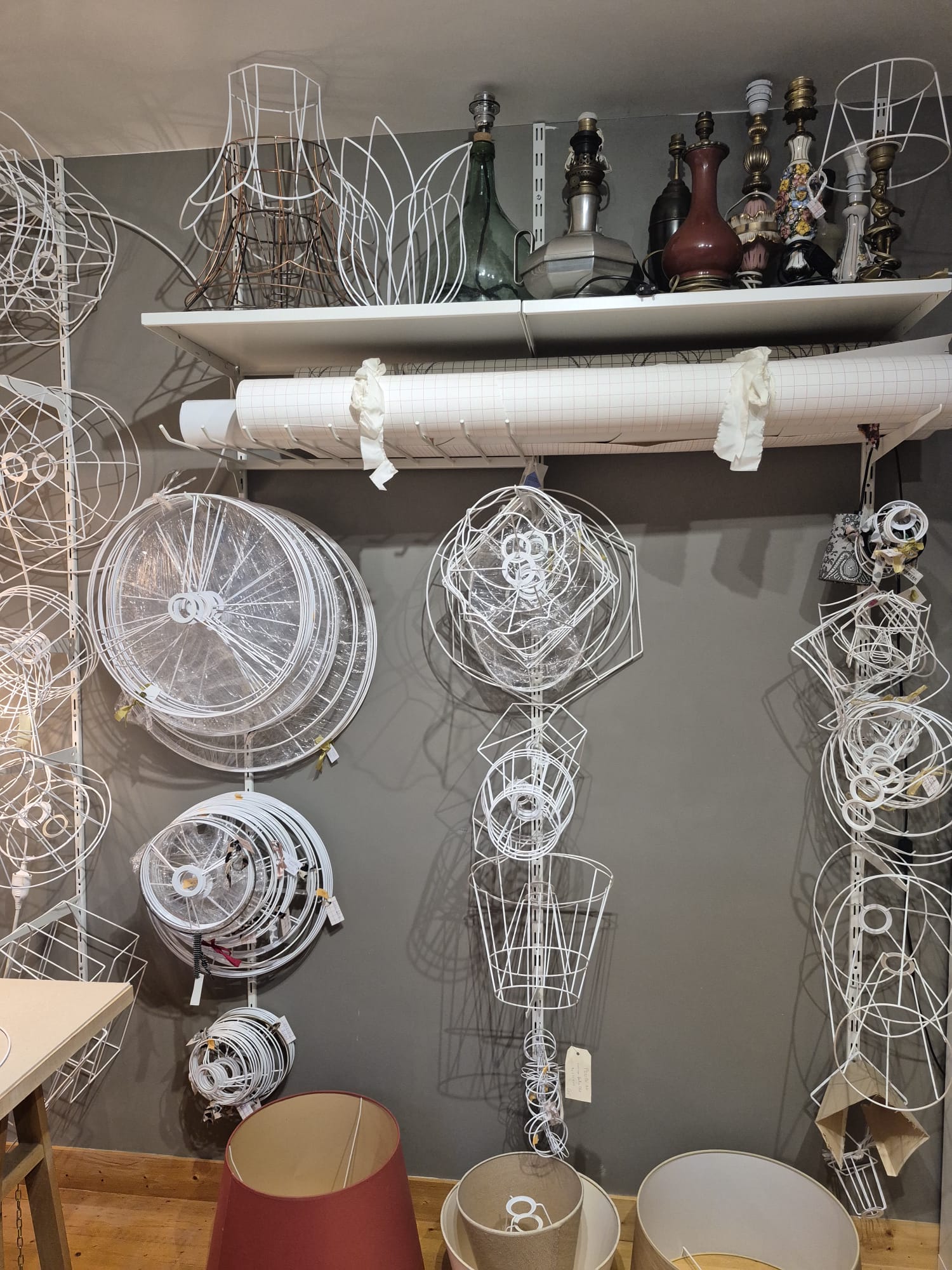 Atelier Mille et Une Lumières - restauration d'abat-jour à Auray